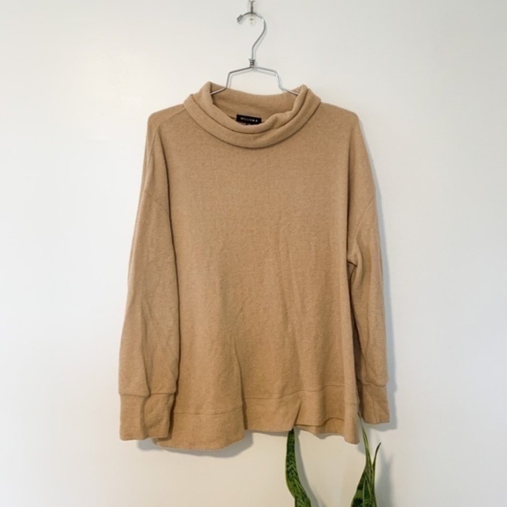 William B Cream Waffle Knit Turtleneck Sweater sz M